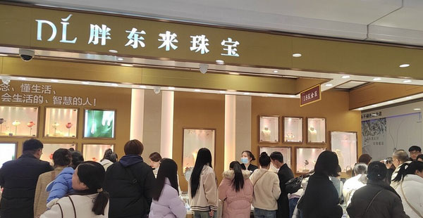 從河南到全國，胖東來品牌戰(zhàn)略擴張的挑戰(zhàn)與機遇分析